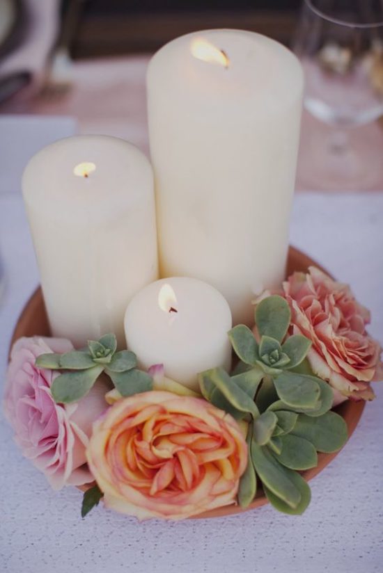 Centros de mesa y arreglos florales con rosas